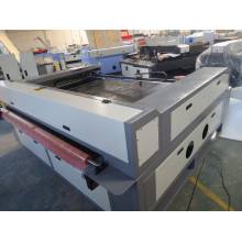 Textile Cutting Machine with Automatic Feeding Tzjd-1813D Laser Cutting Machine
